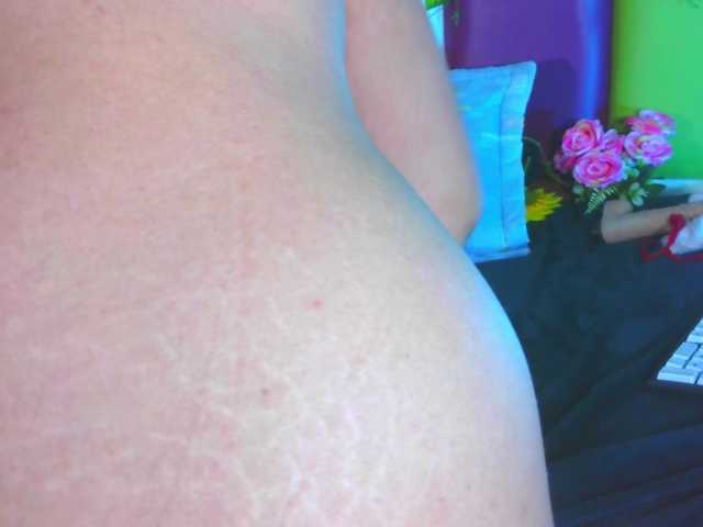 giselemerchanx live cam preview