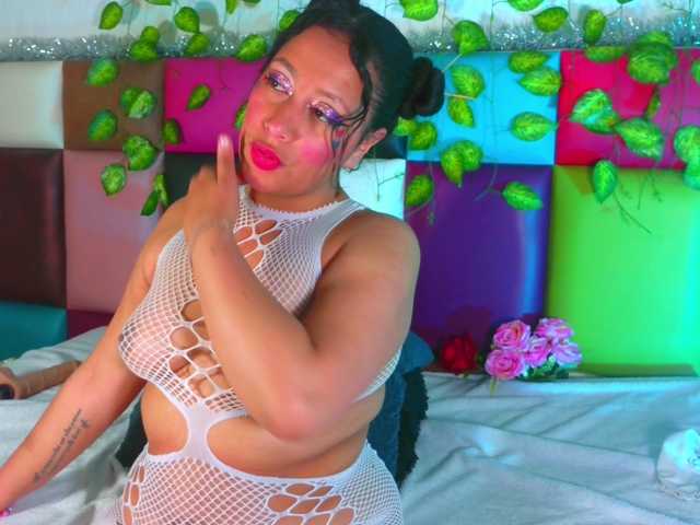 giselemerchanx live cam on BongaCams
