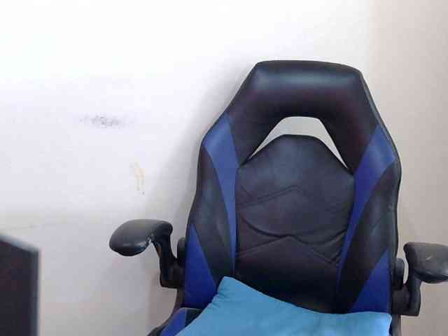Darkkras23 Sex Cam Show