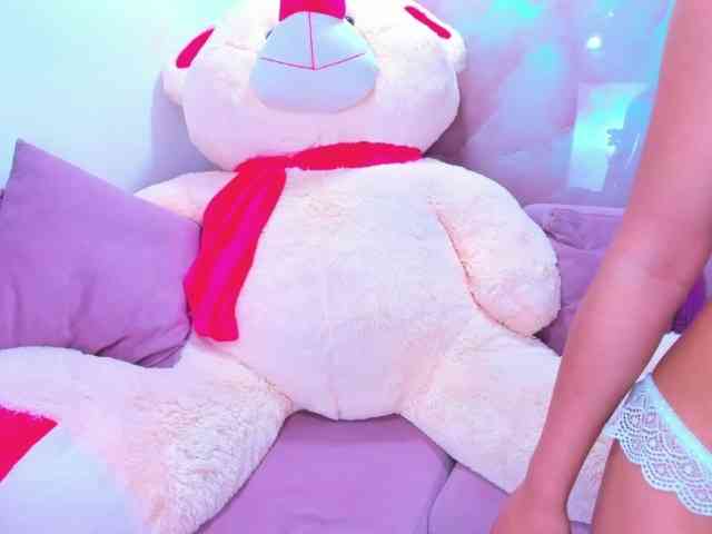 AlanaDeivis webcam