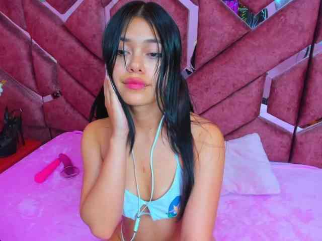 AlanaDeivis webcam