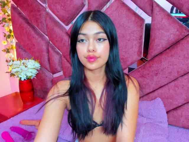 AlanaDeivis webcam
