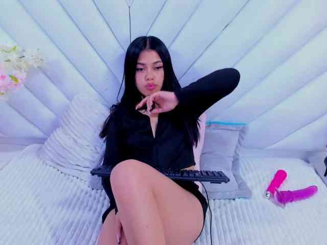 AlanaDeivis webcam