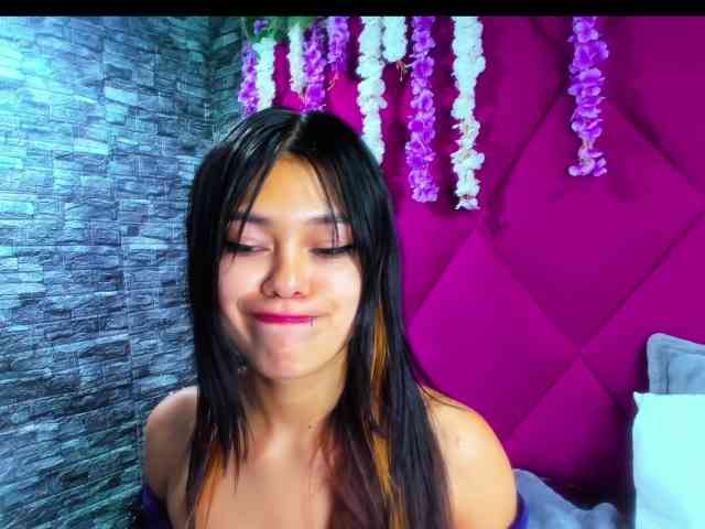 AlanaDeivis webcam