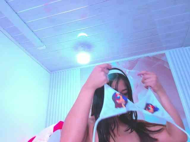 AlanaDeivis webcam