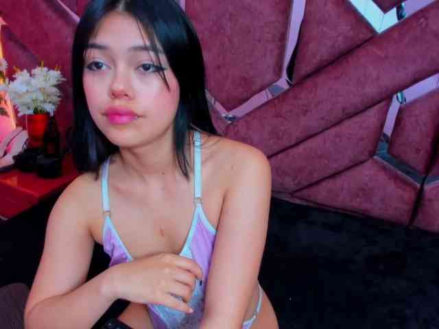 AlanaDeivis webcam