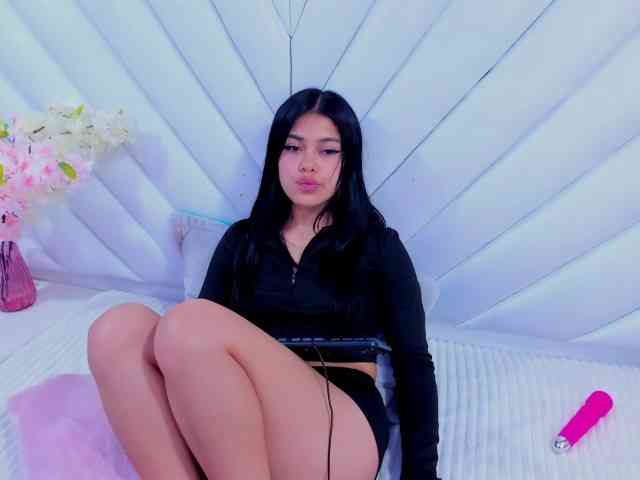 AlanaDeivis webcam