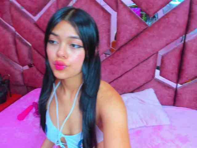 AlanaDeivis webcam