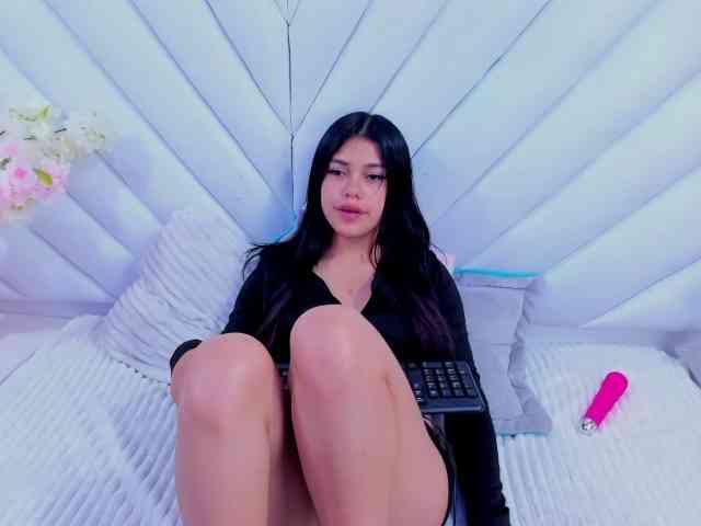 AlanaDeivis webcam