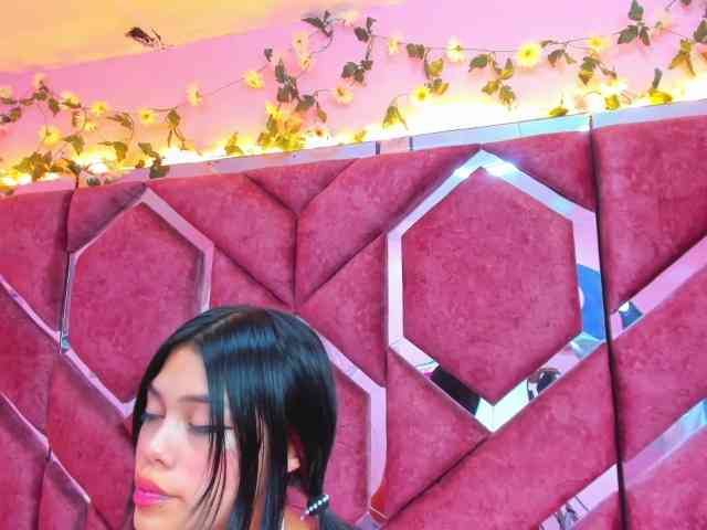 AlanaDeivis webcam