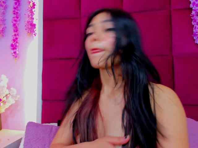 AlanaDeivis webcam