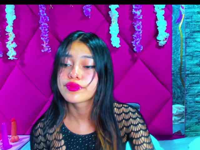 AlanaDeivis webcam