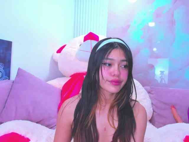 AlanaDeivis webcam