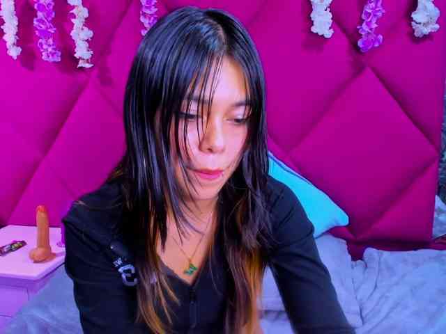 AlanaDeivis webcam