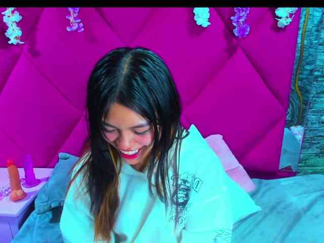 AlanaDeivis webcam