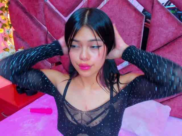 AlanaDeivis webcam