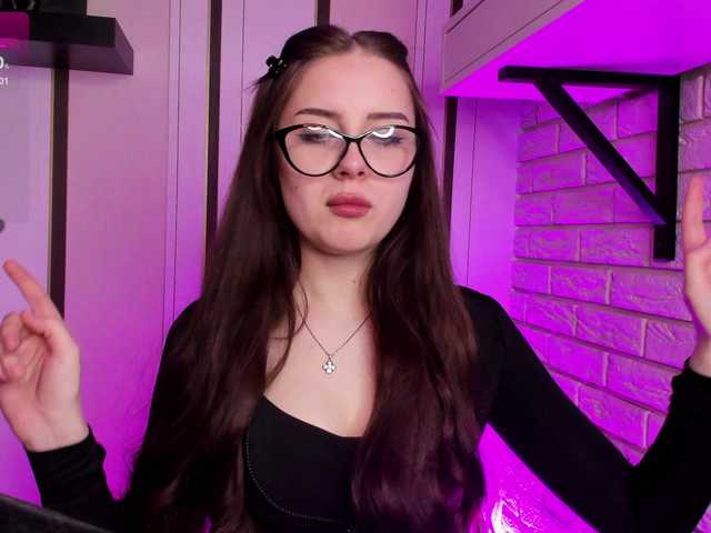 LunaMeow's BongaCams show and profile