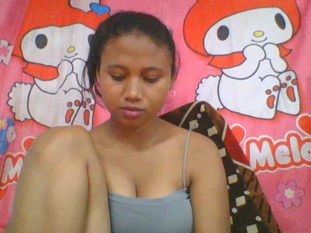 Murellah1a live cam on BongaCams