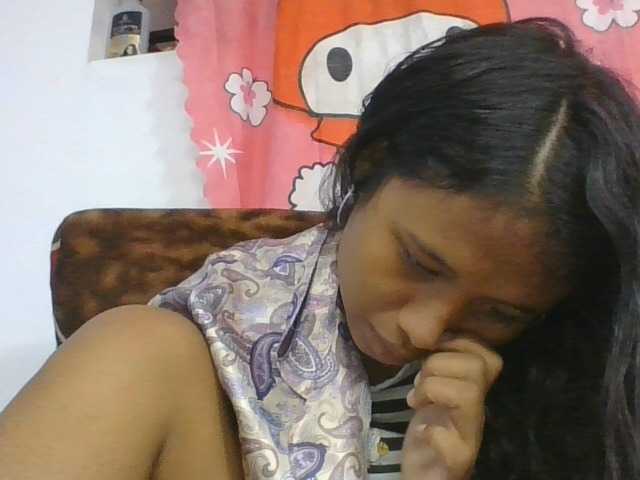 Murellah1a live cam on BongaCams