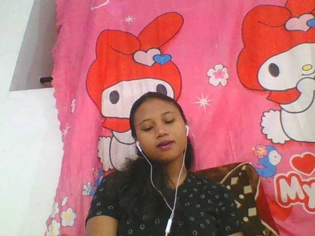 Murellah1a live cam on BongaCams