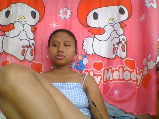 Murellah1a live cam on UnifiedCams