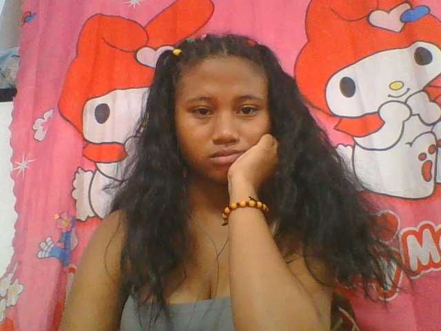 Murellah1a live cam on BongaCams