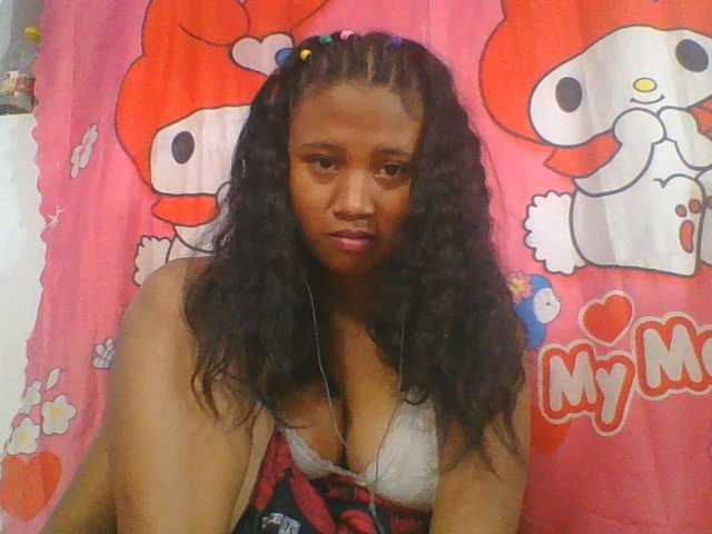 Murellah1a live cam on BongaCams