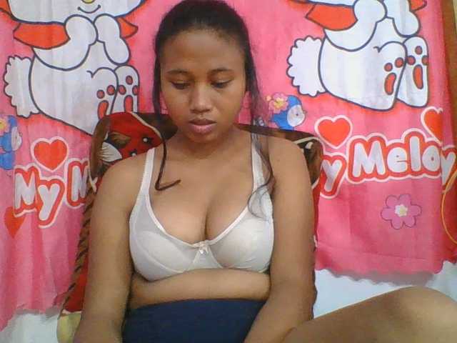 Murellah1a live cam on BongaCams