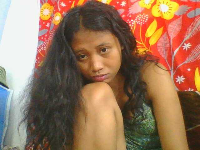Murellah1a live cam on BongaCams