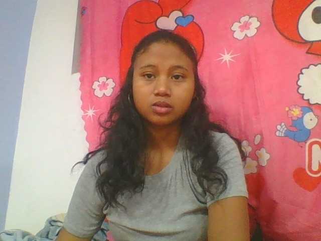 Murellah1a live cam on BongaCams