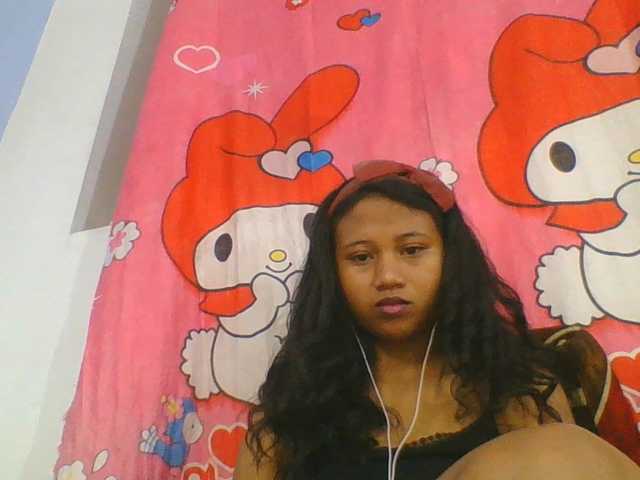 Murellah1a live cam on BongaCams