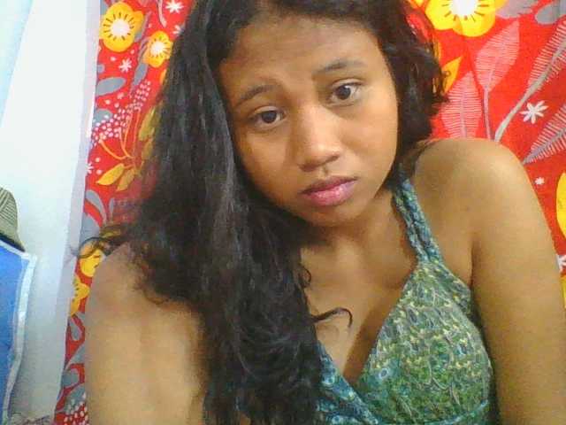Murellah1a live cam on BongaCams