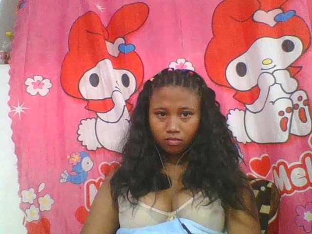 Murellah1a live cam on BongaCams