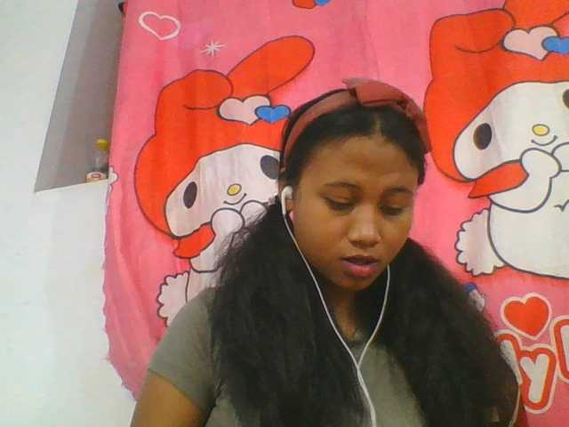 Murellah1a live cam on BongaCams