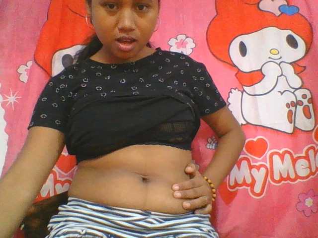 Murellah1a live cam on BongaCams