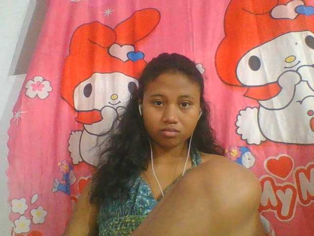 Murellah1a live cam on BongaCams