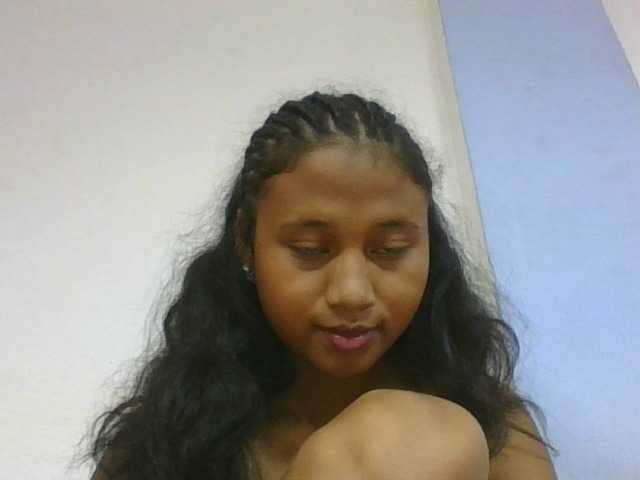 Murellah1a Live Cam on BongaCams