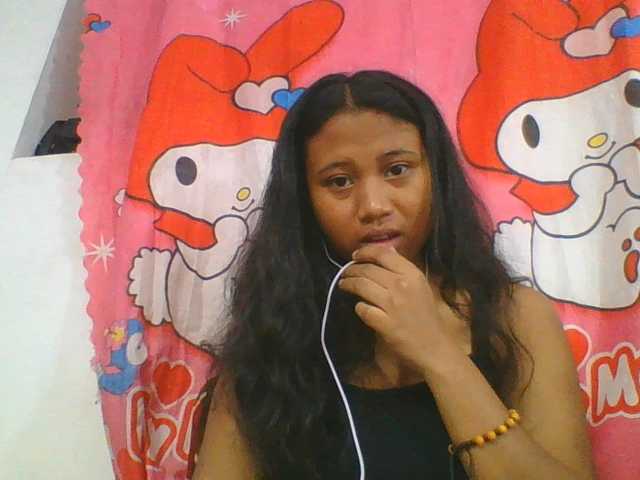 Murellah1a live cam on BongaCams