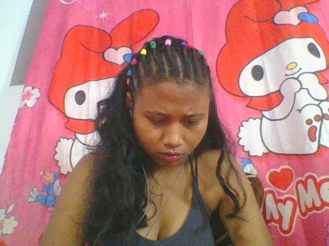 Sex chat gratuit in direct cu Murellah1a pe BongaCams