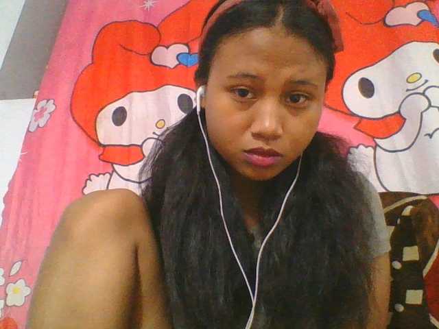 Murellah1a live cam on BongaCams