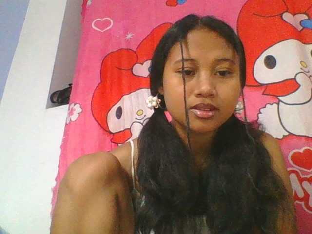 Murellah1a live cam on BongaCams
