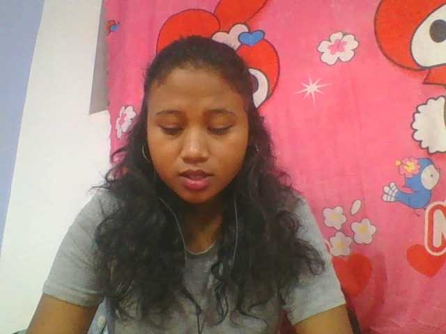 Murellah1a live cam on BongaCams