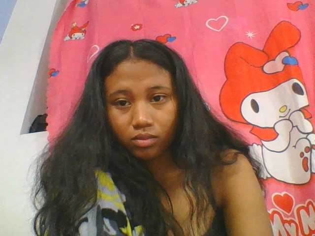 Murellah1a live cam on BongaCams