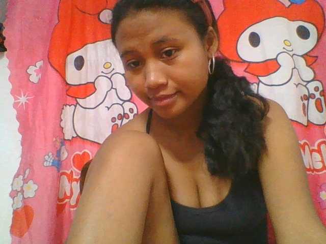 Murellah1a live cam on BongaCams