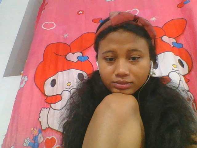 Murellah1a live cam on BongaCams