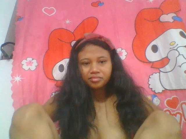 Murellah1a live cam on BongaCams