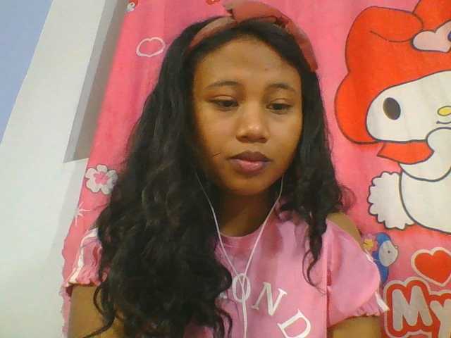 Murellah1a live cam on BongaCams
