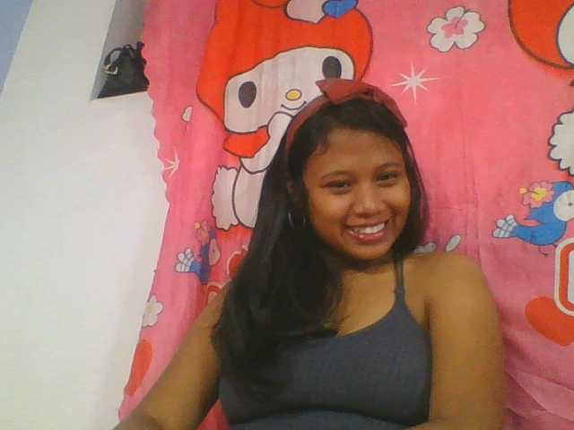 Murellah1a live cam on BongaCams