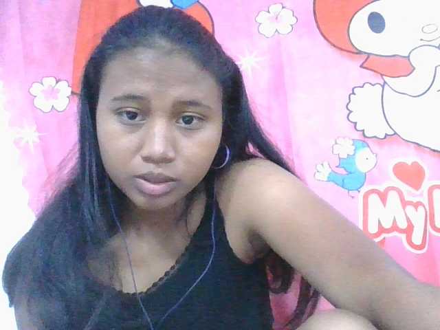 Murellah1a live cam on BongaCams
