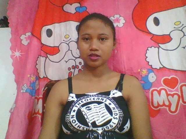 Murellah1a live cam on BongaCams